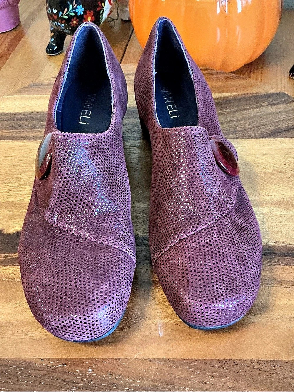 Vaneli Women's Maxy Slip-on Wedge in burgundy/plum 7.5N